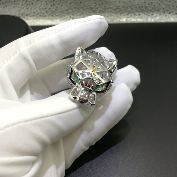 18k White Gold Panthere de Cartier Ring