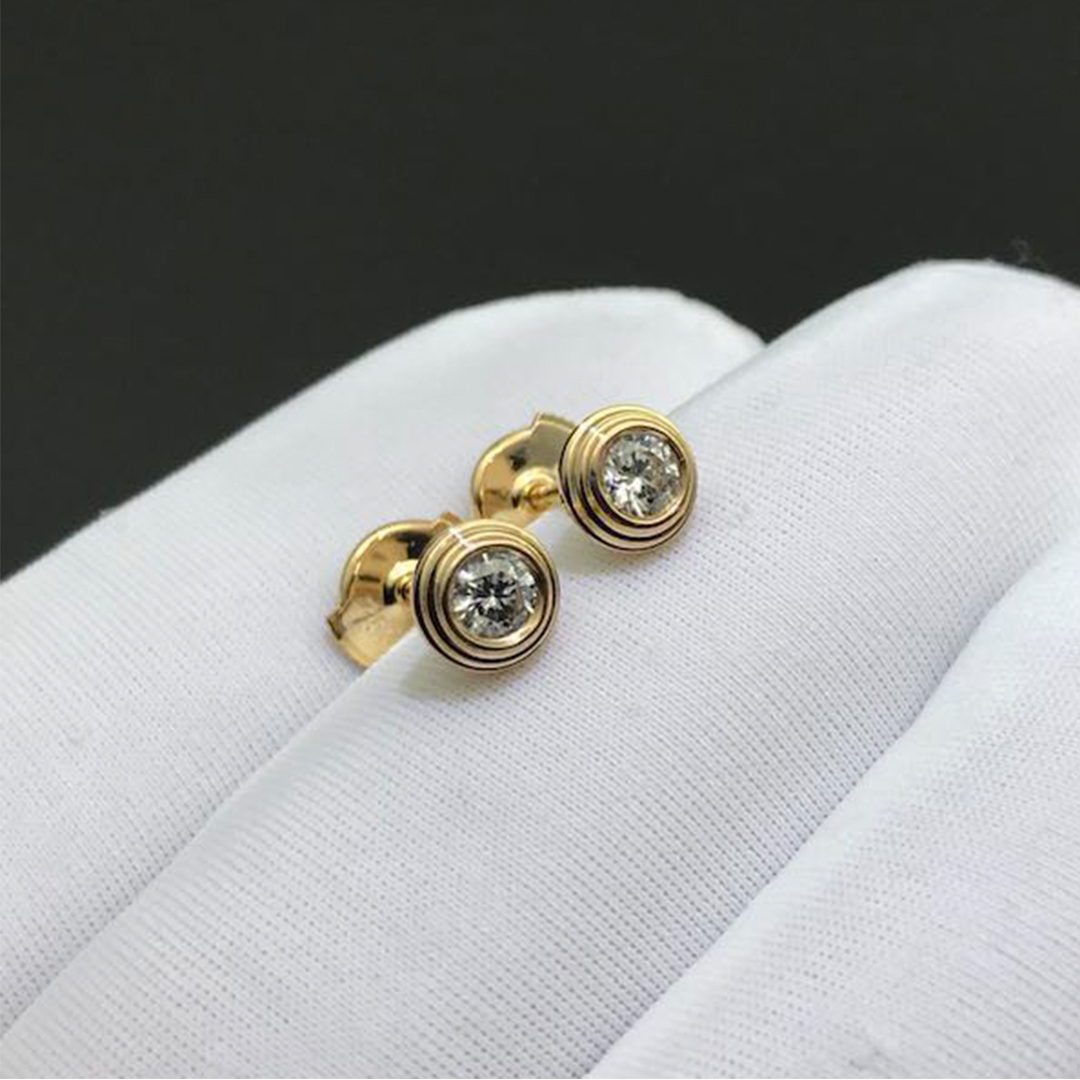 Cartier 0.18ct Diamants Légers earrings in 18k Yellow Gold