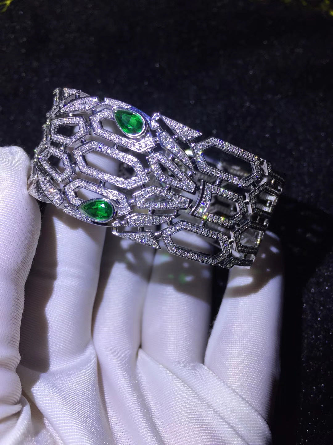 Inspired Bvlgari Serpenti Bracelet 18kt White Gold Pave Diamond with Emerald