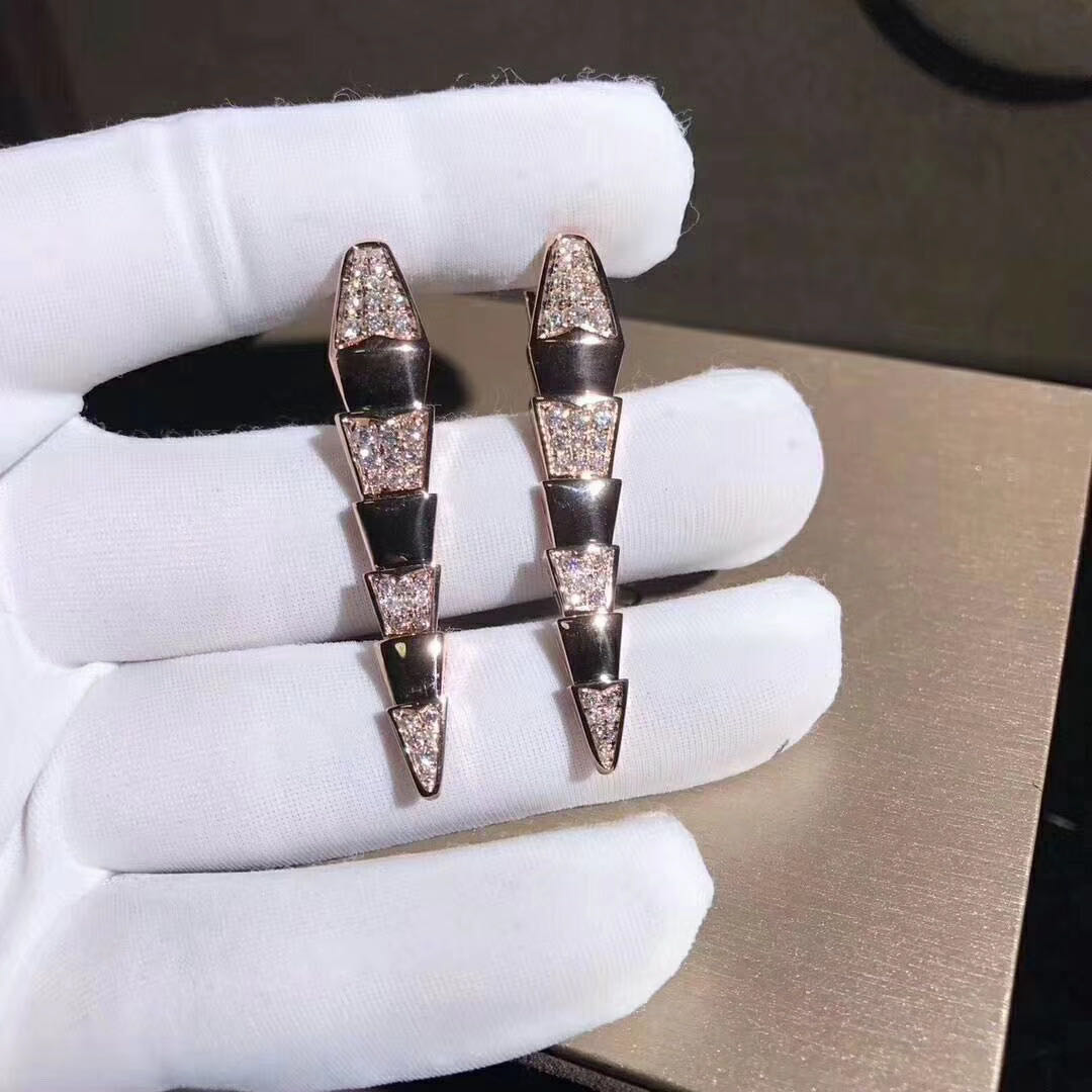 Bvlgari Serpenti Earrings in 18 kt rose gold, set with pavé diamonds